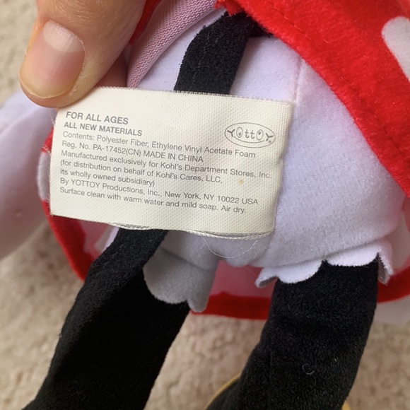 Micky & Minnie Disney Stuff Toy from Kohl’s Cares - Picture 7 of 10